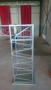 Maatwerk staal, op maat gemaakt, bordes van staal, trapleuning, trap, werkplaatsinrichting, staal projecten, lassen, design, praktisch, logo uit staal, passend, lassen, coaten, ral kleuren, ventilatieventiel, signing, reclameborden, staal, cortenstaal, rvs, aluminium, horeca, winkel, keuken, afwerking, projecten, projecten in staal, samenwerken, interieurbouw, interieur op maat, Interieur, interieurstylist, interieurarchitect, horeca interieur, horeca, winkel winkelinterieur, bar voetsteps, flessenhemel, flessenrek, baropbouw, tafel, tafels, balustrade, balustrade op maat, design, interieurontwerp, café, bar, hotel, restaurant, wijnkast, wijnrek, industrieel wijnrek, industriële wijnkast, horeca aankleding, ontwerp, logo, verlichting, lamp, railing, bar, deuren, 3D cad, solidworks, tekening, balustrade, waterskibaan, trampoline