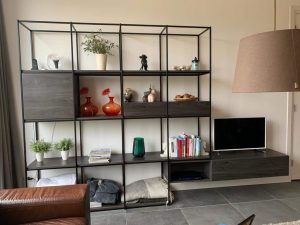 Interieur, interieurstylist, interieurarchitect, horeca interieur, horeca, winkel winkelinterieur, bar voetsteps, flessenhemel, flessenrek, baropbouw, tafel, tafels, balustrade, balustrade op maat, design, interieurontwerp, café, bar, hotel, restaurant, wijnkast, wijnrek, industrieel wijnrek, industriële wijnkast, horeca aankleding, industrieel kledingrek, broekenwand, broekenkast, industriële kledingrekken, kassa, vitrine, vitrinekast, zwart staal, staal op maat, op maat gemaakt, gecoat, 3d tekeningen, interieurbouw, interieur op maat, tafelpoten, barkruk, glazenrek, paskamer, design, staal, RVS, kast van staal, stalen deuren, deuren van staal, deuren van staal en glas, ontwerp, op maat, trap, aankleding, industriële wijnkast, industrieel wijnrek, windscherm, terras, fietsenrek, fietsenhok, lamp, lampen, verlichting, rek, trapleuning, traphekje, , balustrade op maat, balustrade van staal, industriële wandkast, industriële kast, leuning, kapstok, schoenenrek, wandplank, vakjeskast van staal, industriële vakjeskast, stalen deuren, deuren van staal, stalen deuren op maat, deuren van staal op maat, taatsdeuren van staal, schuifdeuren van staal, stalen schuifdeuren, tafelpoten van staal, matrixpoten van staal. Kruispoten van staal. Onderstel van staal, tv-wand van staal,