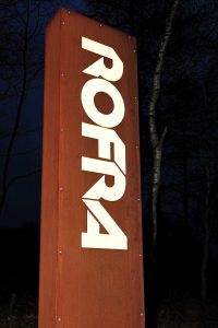 Cortenstaal zuillamp Rofra logo