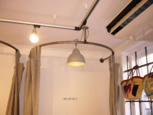 Interieur, interieurstylist, interieurarchitect, horeca interieur, horeca, winkel winkelinterieur, bar voetsteps, flessenhemel, flessenrek, baropbouw, tafel, tafels, balustrade, balustrade op maat, design, interieurontwerp, café, bar, hotel, restaurant, wijnkast, wijnrek, industrieel wijnrek, industriële wijnkast, horeca aankleding, industrieel kledingrek, broekenwand, broekenkast, industriële kledingrekken, kassa, vitrine, vitrinekast, zwart staal, staal op maat, op maat gemaakt, gecoat, 3d tekeningen, interieurbouw, interieur op maat, tafelpoten, barkruk, glazenrek, paskamer, design, staal, RVS, kast van staal, stalen deuren, deuren van staal, deuren van staal en glas, ontwerp, op maat, trap, aankleding, industriële wijnkast, industrieel wijnrek, windscherm, terras, fietsenrek, fietsenhok, lamp, lampen, verlichting, rek,