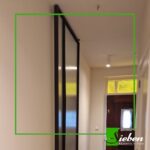Taatsdeur met Canale glas op maat. Modern, retro en functioneel. By Siebendesign.nl
