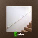 Steektrap met trapleuning en balustrade In Wit Op Maat Gemaakt Door Siebendesign.nl