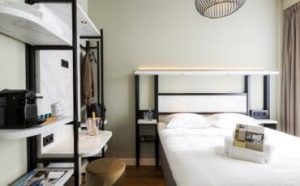 Interieur, interieurstylist, interieurarchitect, horeca interieur, horeca, winkel winkelinterieur, bar voetsteps, flessenhemel, flessenrek, baropbouw, tafel, tafels, balustrade, balustrade op maat, design, interieurontwerp, café, bar, hotel, restaurant, wijnkast, wijnrek, industrieel wijnrek, industriële wijnkast, horeca aankleding, industrieel kledingrek, broekenwand, broekenkast, industriële kledingrekken, kassa, vitrine, vitrinekast, zwart staal, staal op maat, op maat gemaakt, gecoat, 3d tekeningen, interieurbouw, interieur op maat, tafelpoten, barkruk, glazenrek, paskamer, design, staal, RVS, kast van staal, stalen deuren, deuren van staal, deuren van staal en glas, ontwerp, op maat, trap, aankleding, industriële wijnkast, industrieel wijnrek, windscherm, terras, fietsenrek, fietsenhok, lamp, lampen, verlichting, rek,